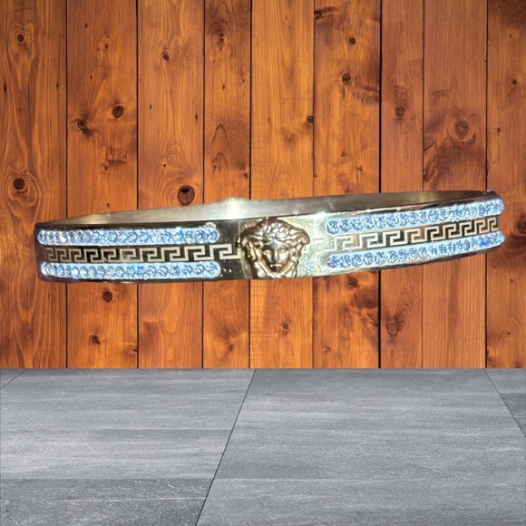 Stainless Steel Gold-Tone Shining and Sparkling Ladies Bangle Bracelet - Picture 14 of 14